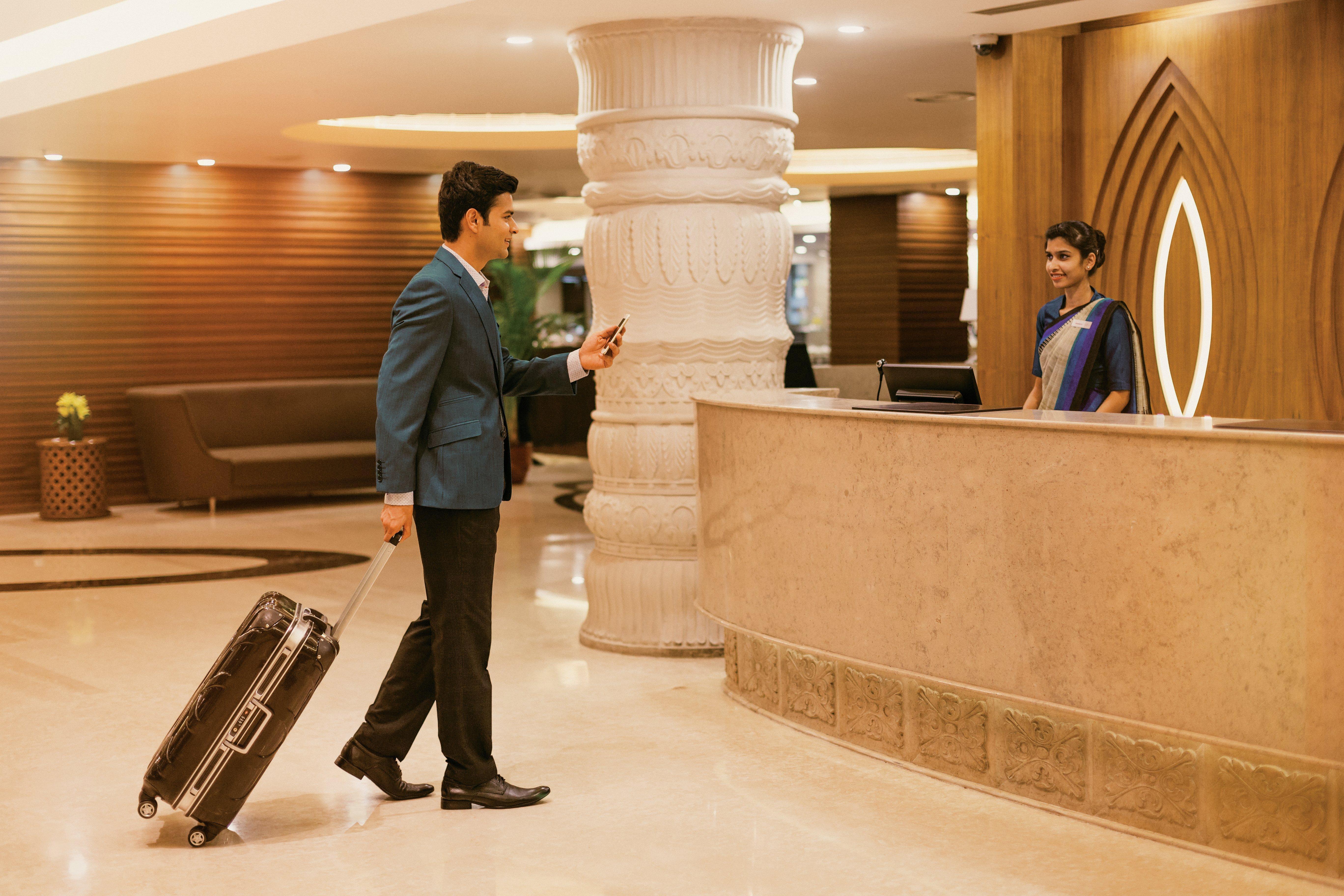 Crowne Plaza Ahmedabad City Centre By Ihg Exterior photo