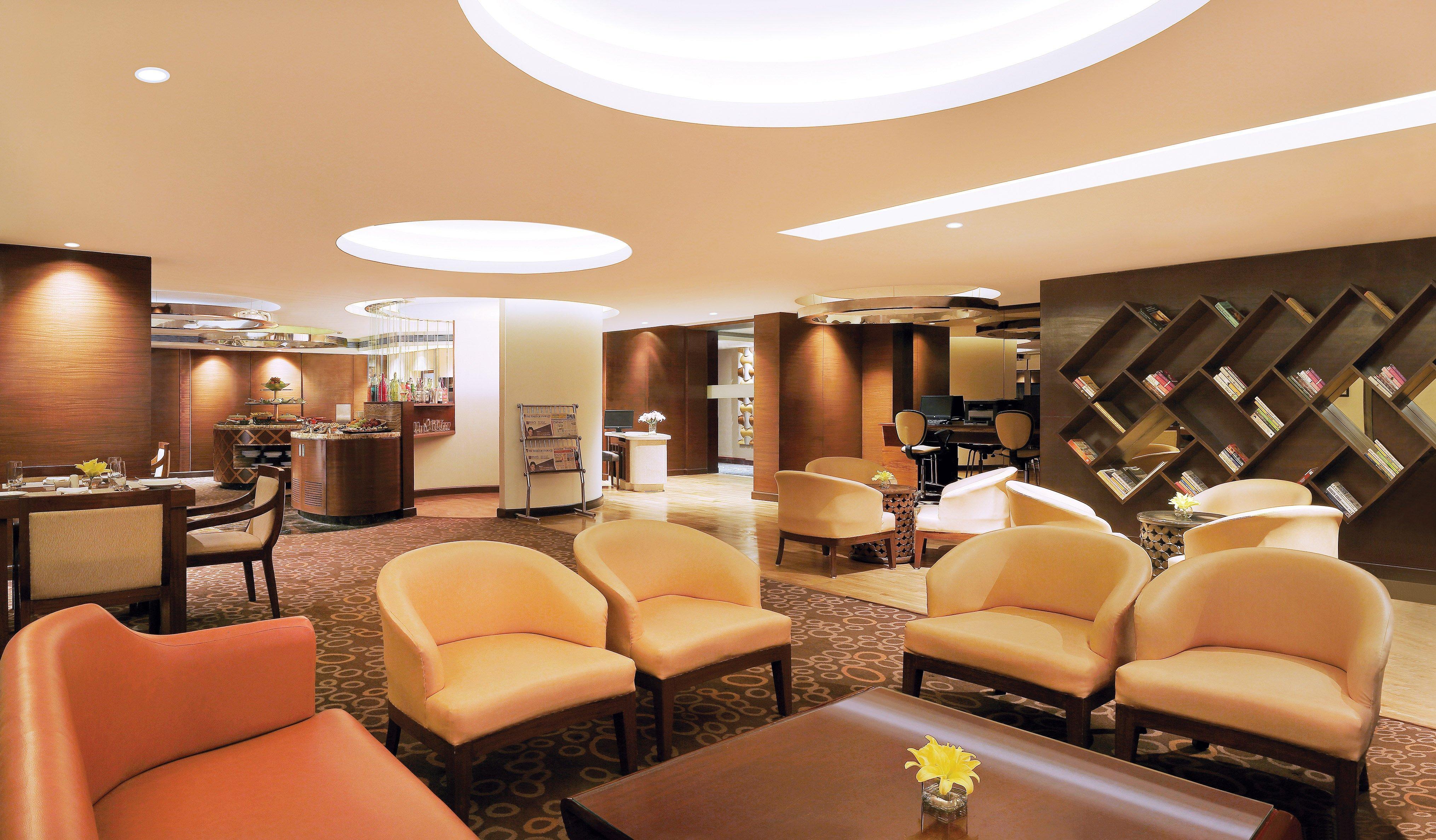 Crowne Plaza Ahmedabad City Centre By Ihg Exterior photo