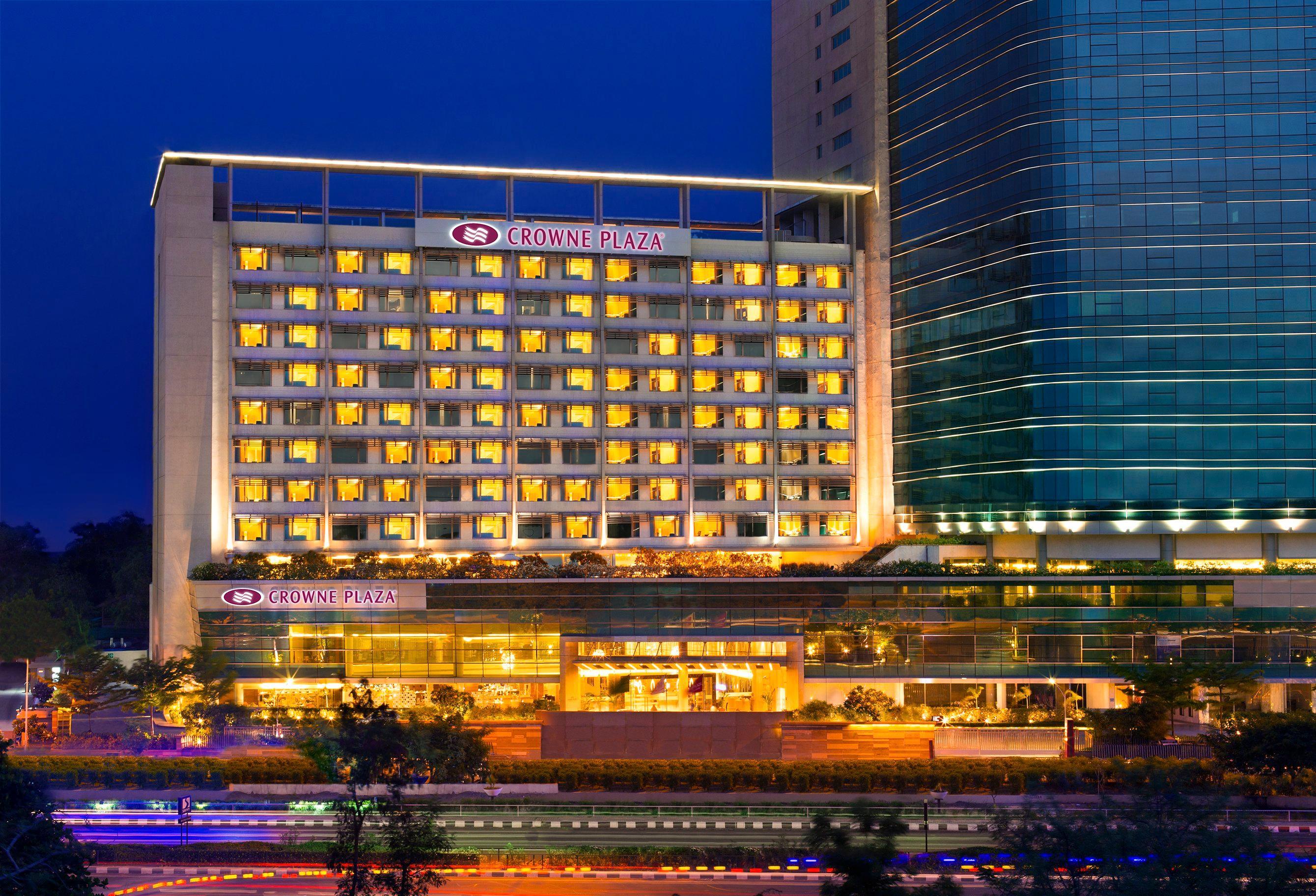 Crowne Plaza Ahmedabad City Centre By Ihg Exterior photo