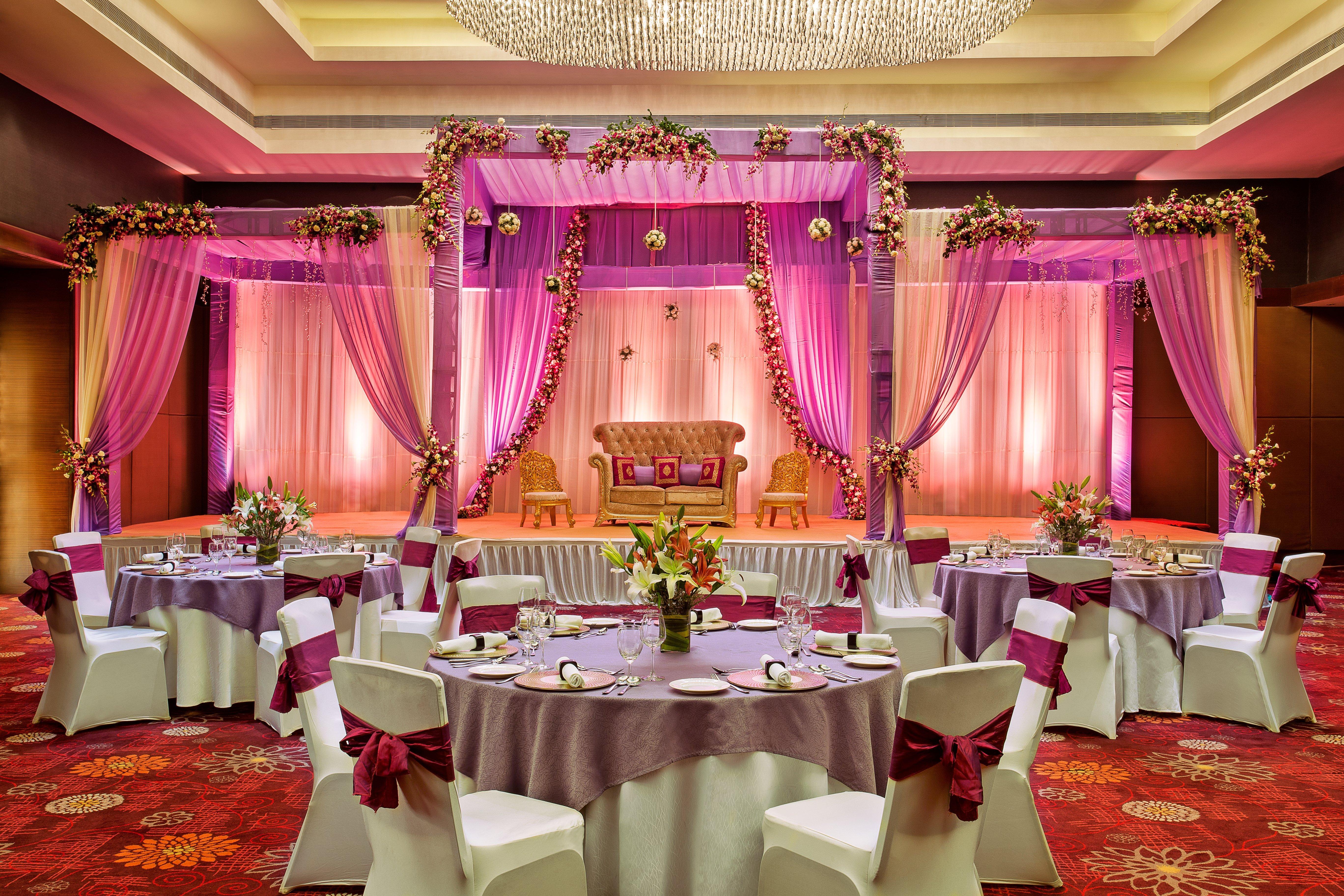 Crowne Plaza Ahmedabad City Centre By Ihg Exterior photo